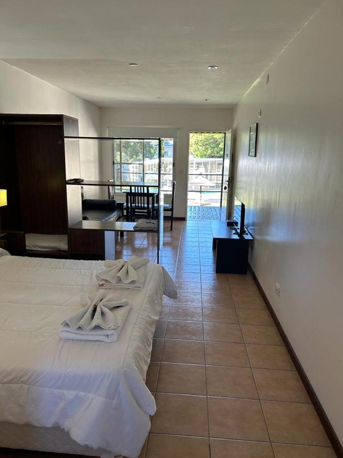 Las Lomas Suites & Spa Chascomus Bagian luar foto
