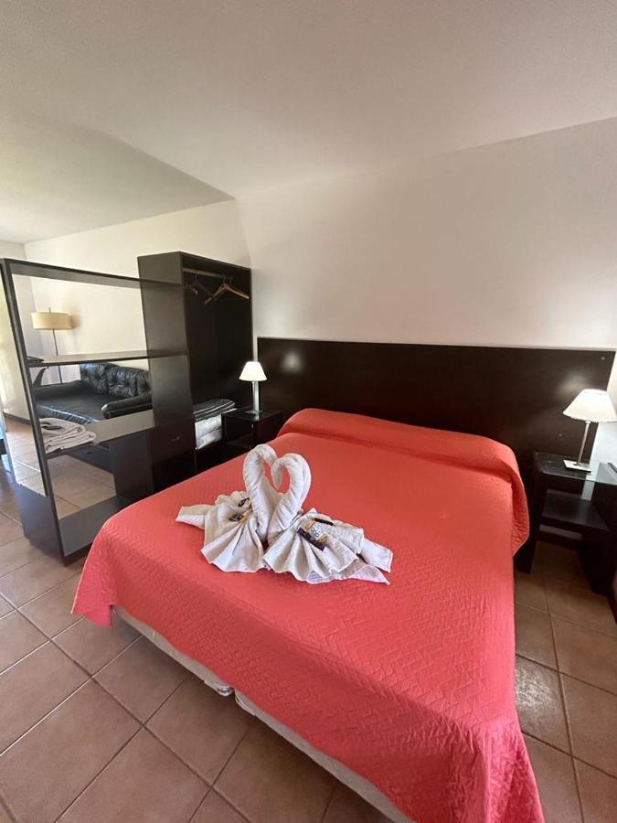 Las Lomas Suites & Spa Chascomus Bagian luar foto