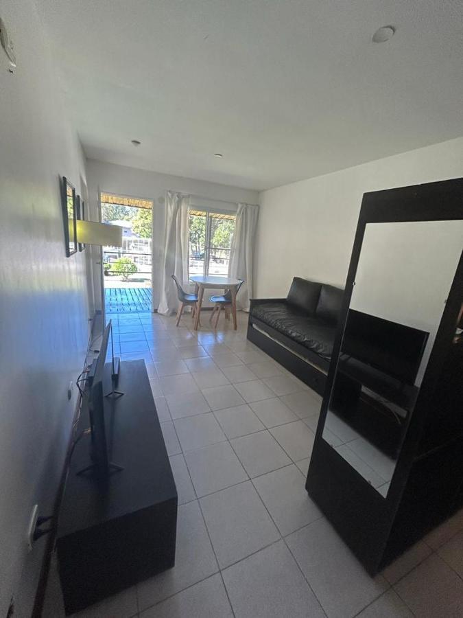 Las Lomas Suites & Spa Chascomus Bagian luar foto