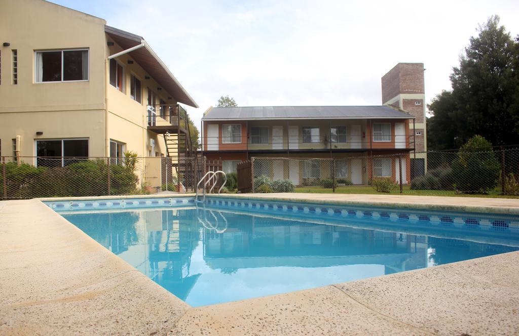 Las Lomas Suites & Spa Chascomus Bagian luar foto