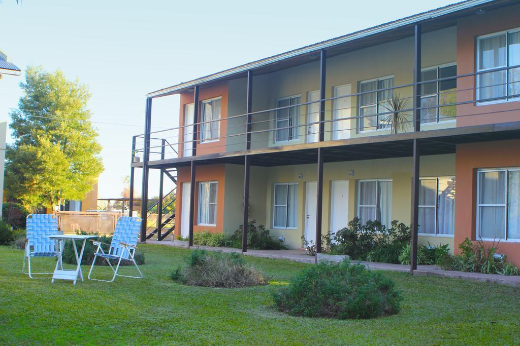 Las Lomas Suites & Spa Chascomus Bagian luar foto