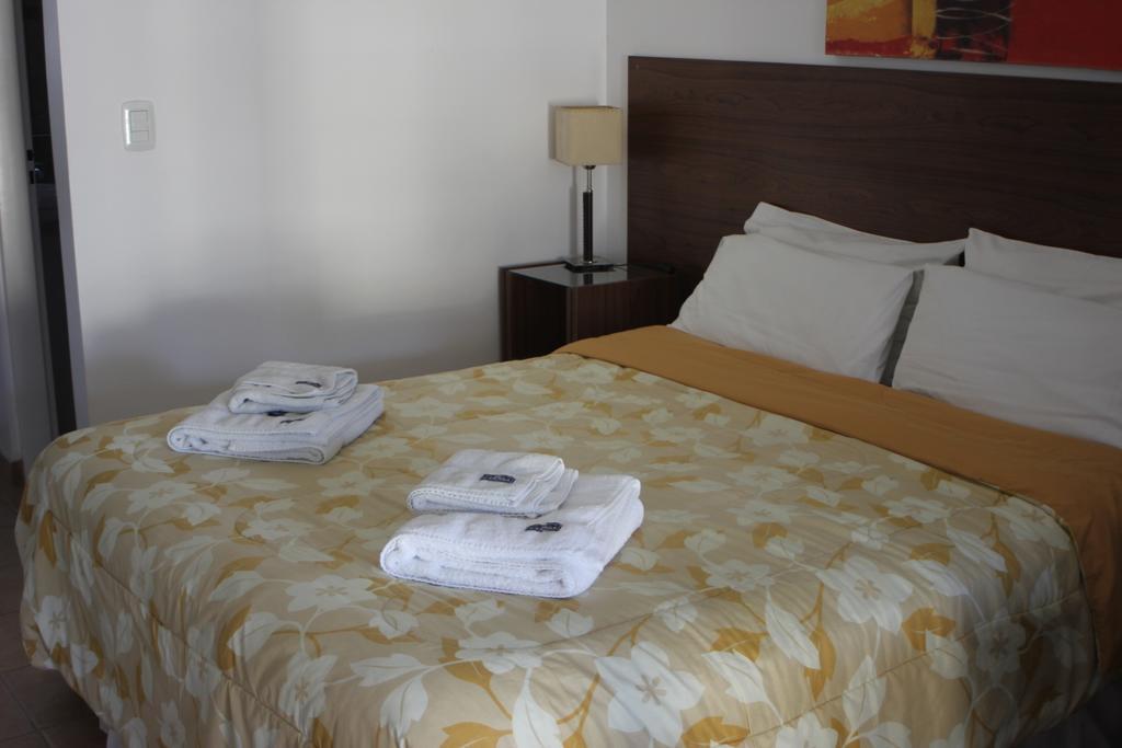 Las Lomas Suites & Spa Chascomus Bagian luar foto